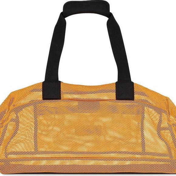 Base length: 18.5 in
Height: 7 in
Width: 8.75 in
Drop: 36 in Brand New with tag - Picture 2 of 3